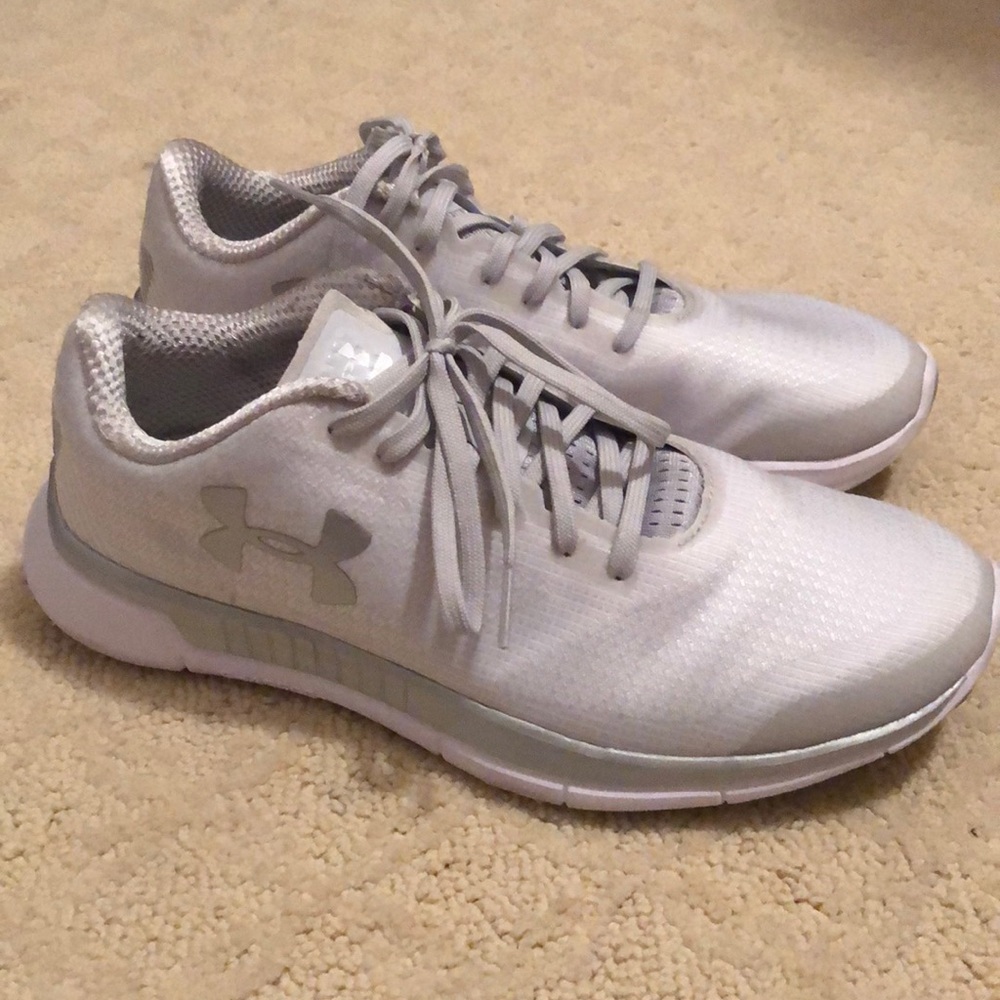 Under Armour Charged Sneaker Size 9